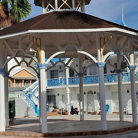 Cortlang Vacation Rentals - Located In El Pueblito Near Playa Dorada Pop Пуэрто-Плата Экстерьер фото